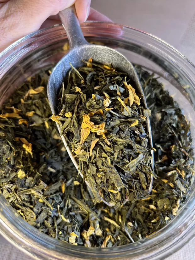 Esencja Sanok - Sencha Brzoskwiniowa