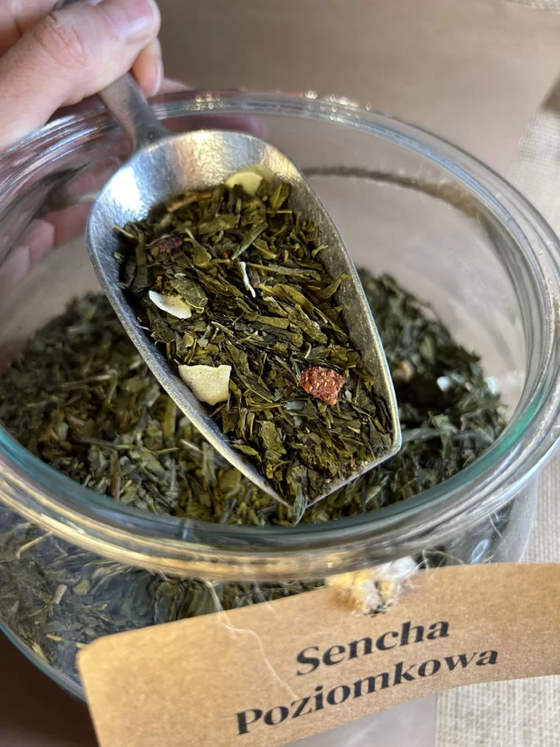 Esencja Sanok - Sencha Poziomkowa