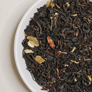 Herbata Afrykański Kwiat na taerzyku.