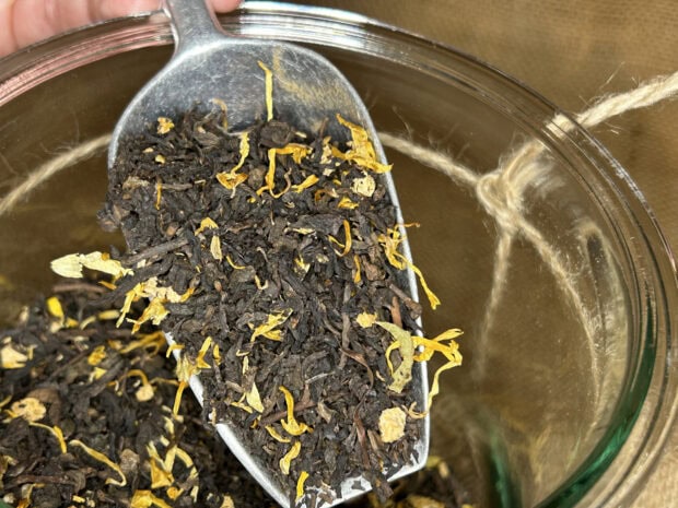 Esencja Sanok - Pu Erh Brzoskwiniowy