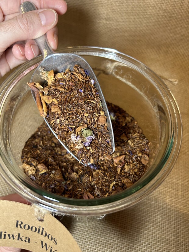 Esencja Sanok - Rooibos Śliwka Wiśnia