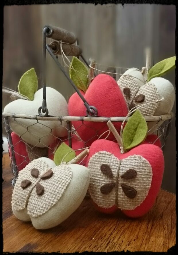 Esencja Sanok - Lniane Czerwone Jabłuszko - zdjęcie poglądowe