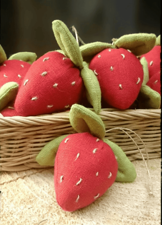 Esencja Sanok - Lniana Truskaweczka - zdjęcie poglądowe